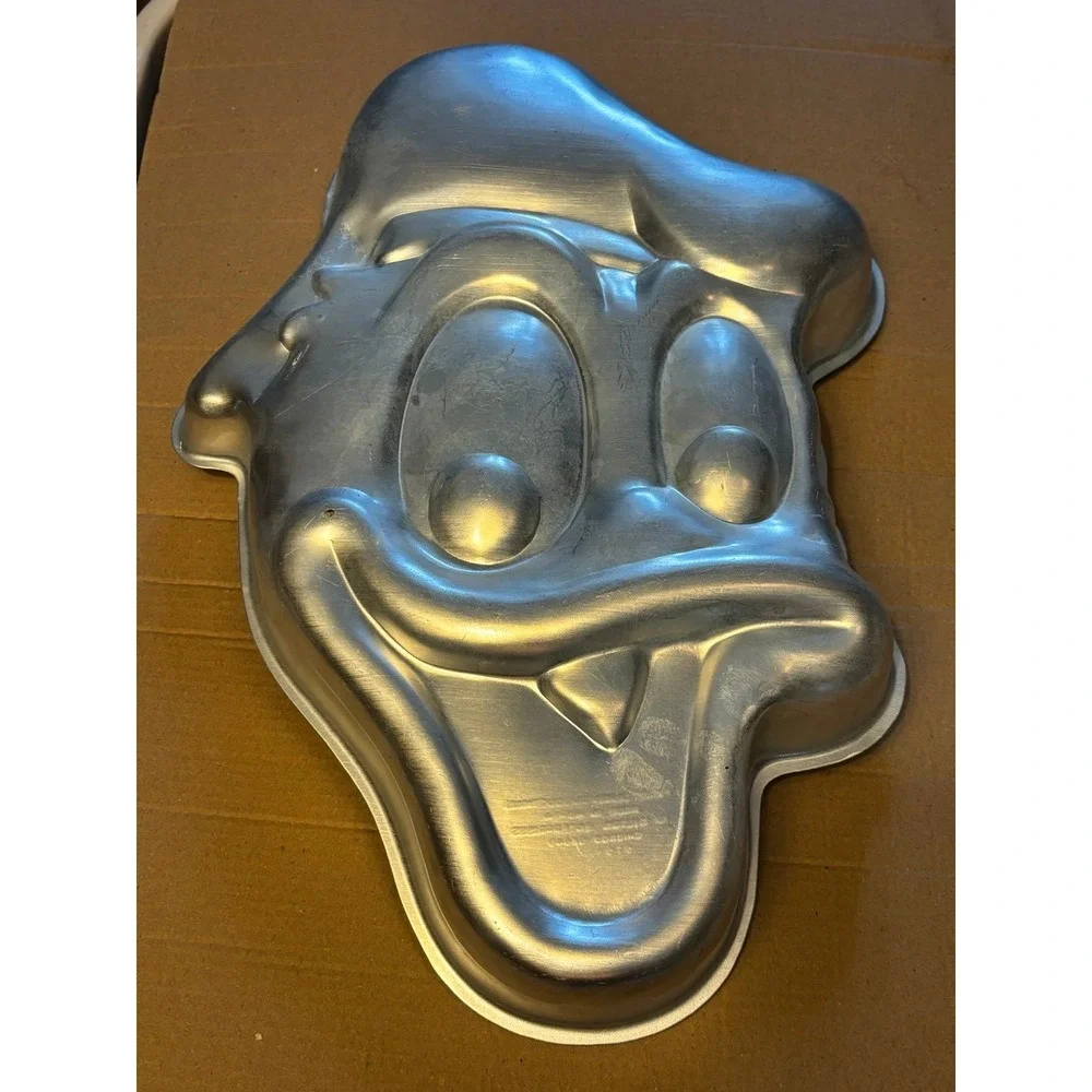 WILTON Donald Duck Cake Pan 1976 60643 515-507 Walt Disney VINTAGE